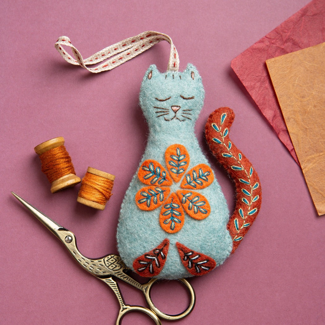 Corinne Lapierre, UK - Felt Mini Craft Kit Hanging decoration Folk Cat