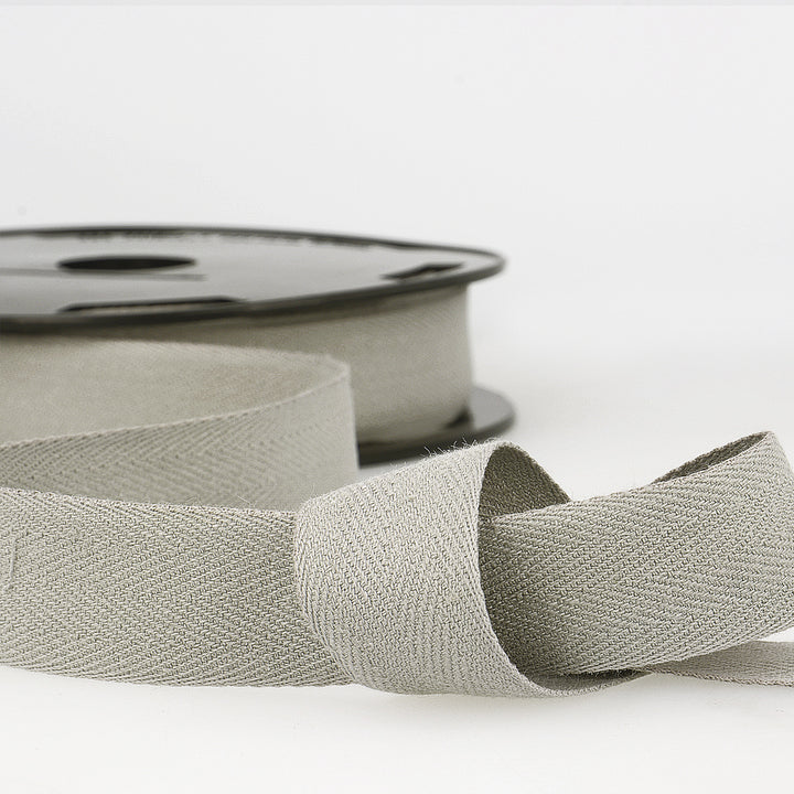 Cotton Herringbone Webbing Twill Tape: 25 mm/40mm wide. Sold per metre