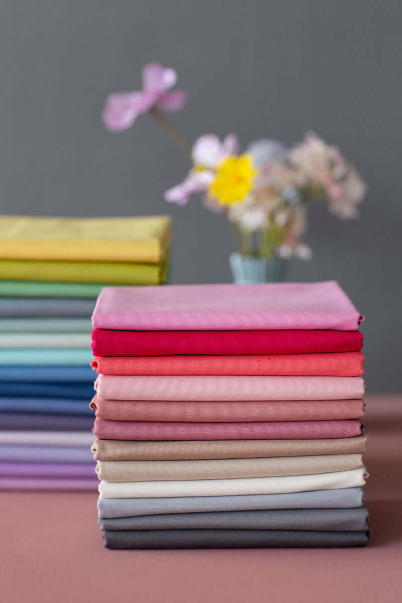 Permanent Solids. Plain cotton by the Fat quarter - 18 colours by Tilda.