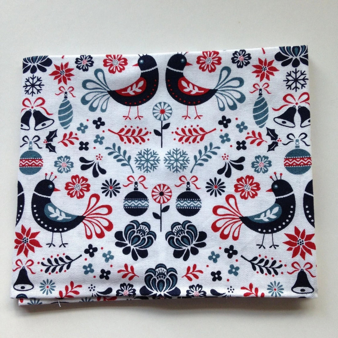 Scandi Christmas Red and Navy 100% Cotton Fat Quarter bundle quilting of 5 Fabrics.