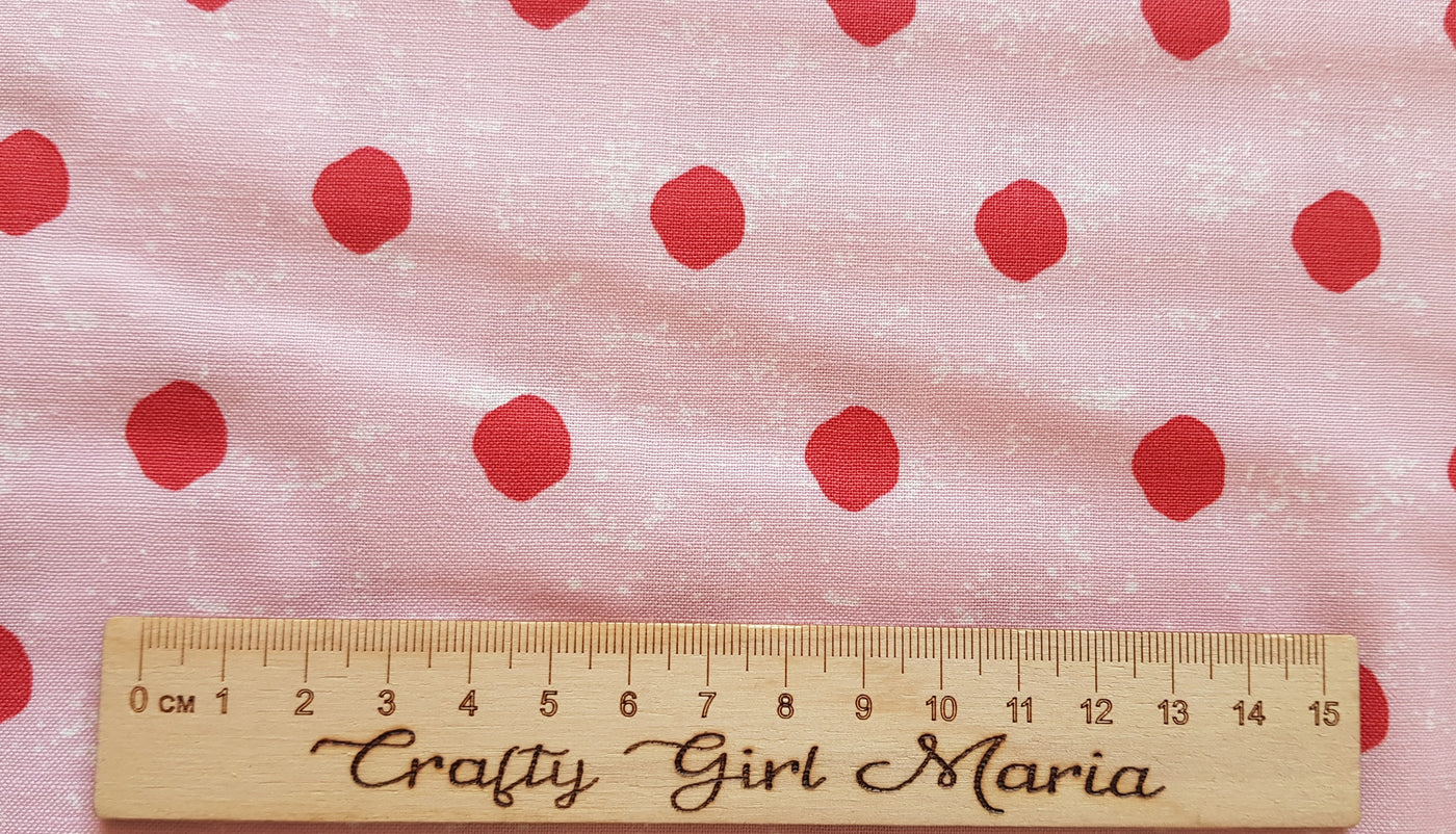 Strawberry Jam cotton fabric. Riley Blake. Pink, green daisy floral, polkadot quilting fabric. Fat quarter bundle or per FQ