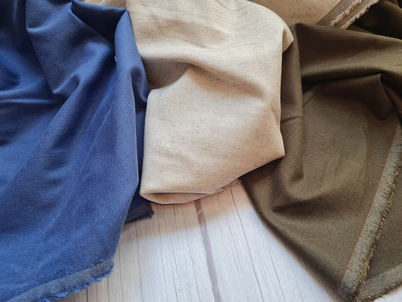 Stretch Linen Viscose Mix Fabric by the half metre: dressmaking, crafts.