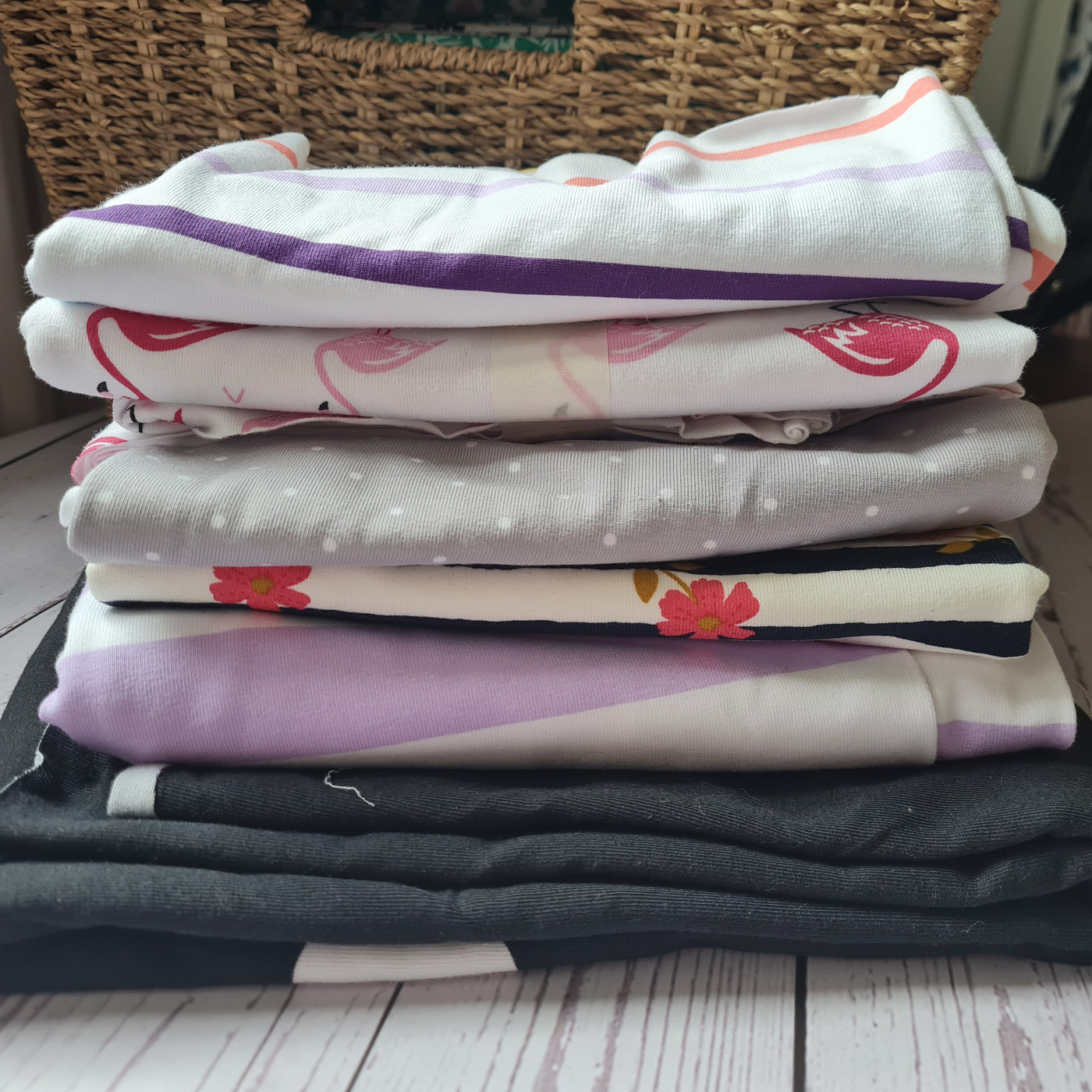 BARGAINS: Fabric offcuts/end of rolls, various Jersey fabrics under a metre.