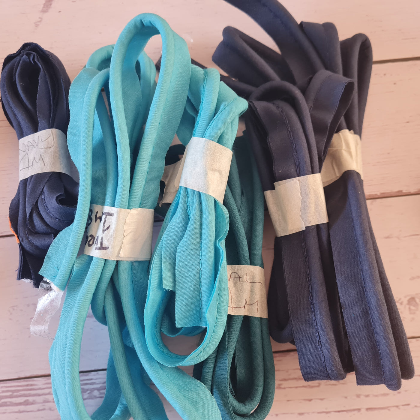 BARGAIN bags of flanged polycotton piping cord:  polycotton