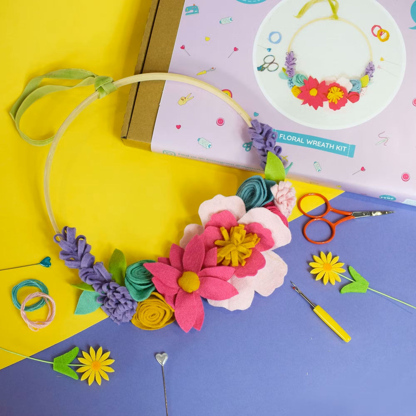 SPRING WREATH FELT Sewing Kit by The Make Arcade