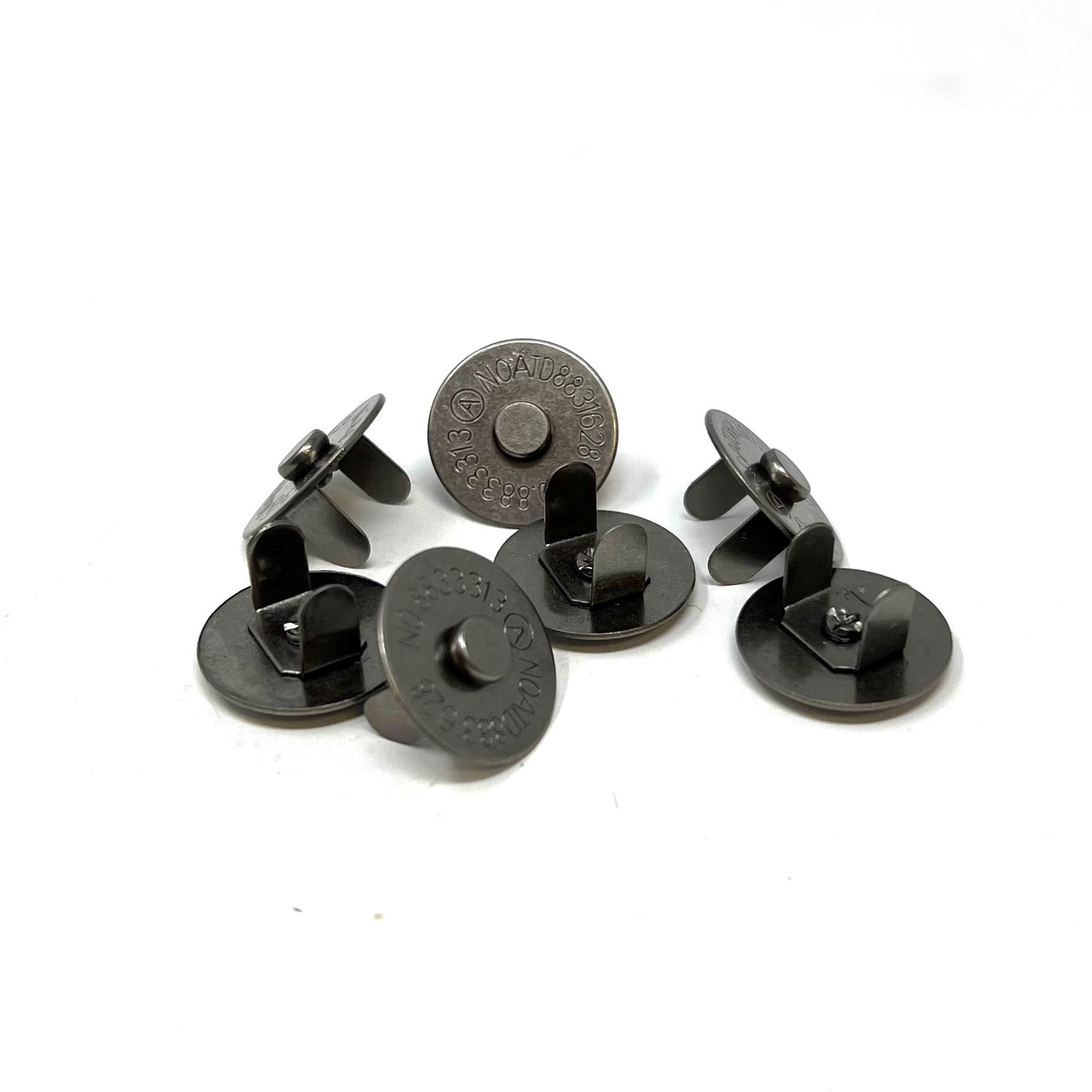 Metal magnetic handbag bag clasps buttons snaps fasteners poppers for bag making. 18mm