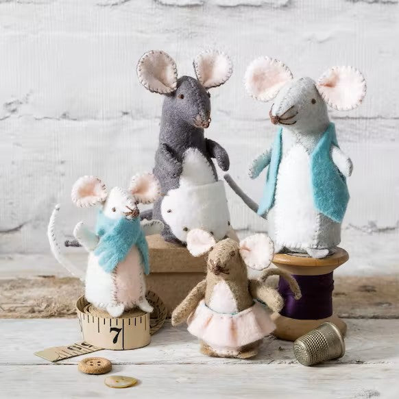 Mouse Family felt craft kit, Corinne Lapierre, UK.